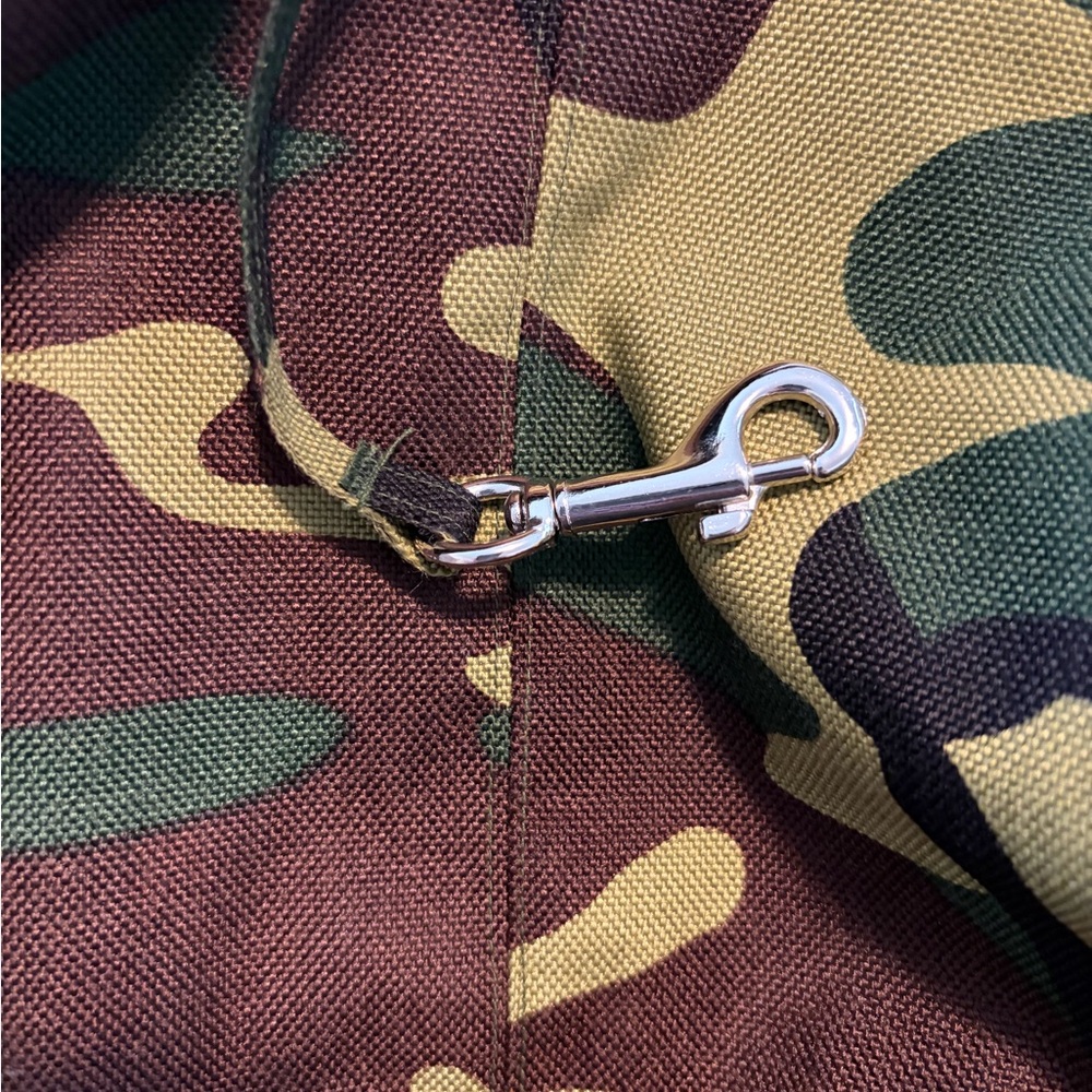 Camouflage Crossbody Sling Dog Bag - New Without Tags - Never Worn - Picture 3 of 3